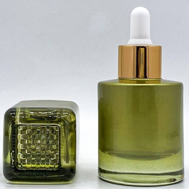 1 oz Glass Green Dropper Bottles Essential Oil Hair Oil Pipette Bottles Custom