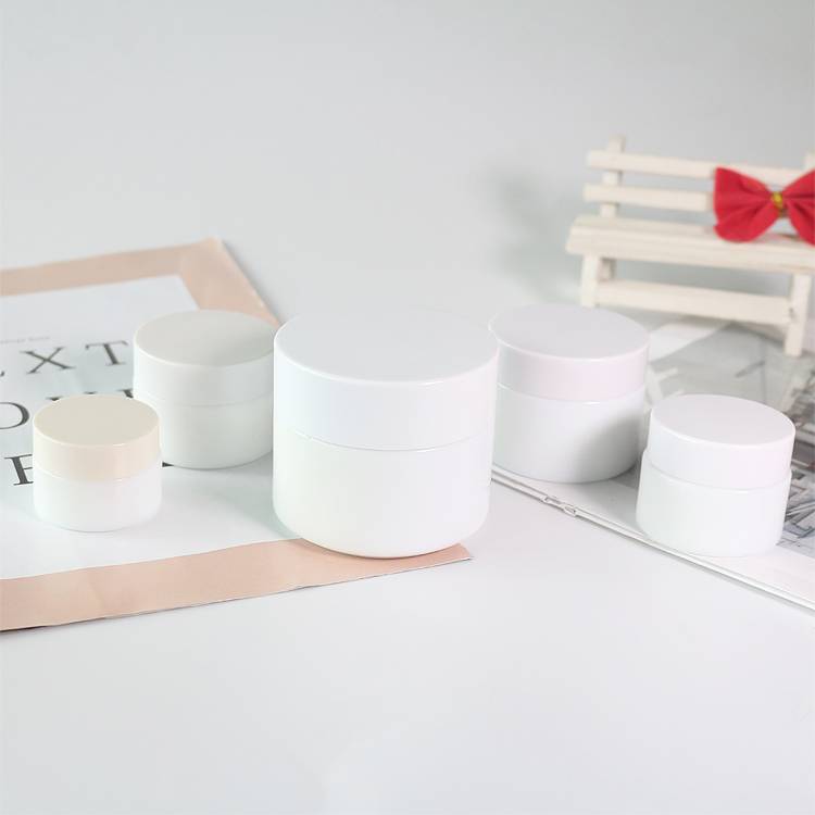 50g White Porcelain Cosmetic Pots 15g 30g 100g Cosmetic Cream Jar Custom