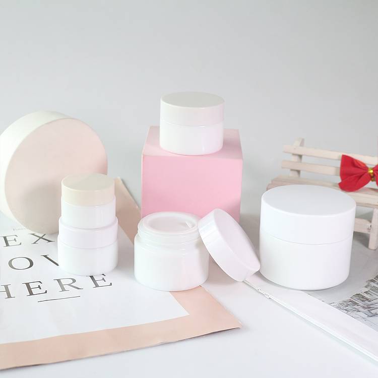 50g White Porcelain Cosmetic Pots 15g 30g 100g Cosmetic Cream Jar Custom
