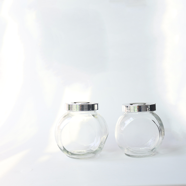 Custom Kitchen Food Storage Container Honey Pot Glass Spice Jar with Silver Lids